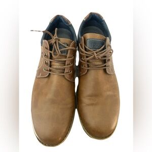 Izod Men's Tan Oxfords